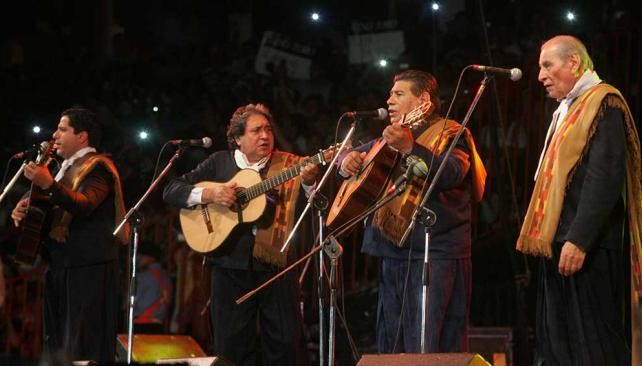 La leyenda continúa Los Manseros cerraran  Cosquín  2016 en VIVO 22 hs por La Folk Argentina 