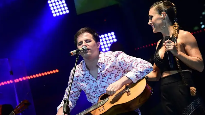 La Sole y Nahuel Pennisi emocionaron al folklore con un homenaje que toca el alma