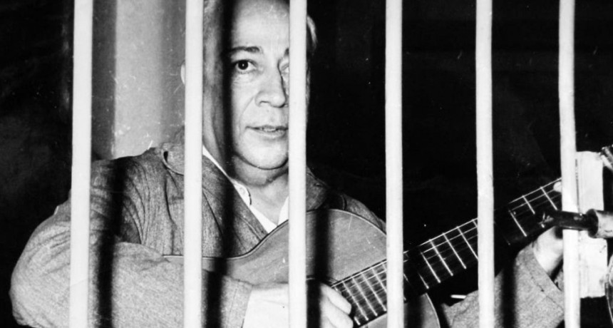 Un 8 de Enero de 1965, contrae Matrimonio tras las rejas José Ignacio “Chango” Rodríguez con Lidia Haydee “La Gringa”