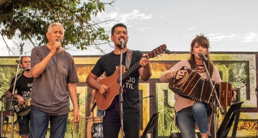 Por Mirta Ramirez: Franco Ramírez le dice “no al trabajo infantíl” con su canto