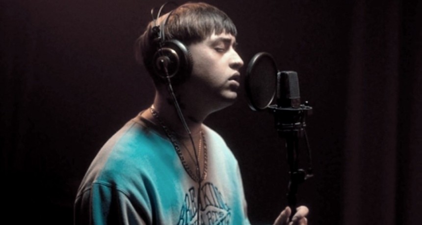 Tiago PZK suma las voces de Nicki Nicole y María Becerra en el remix de 