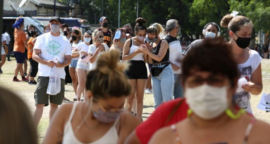 COVID imparable: Argentina superó por primera vez los 100 mil contagios en un día