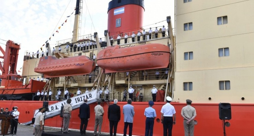  El rompehielos Irízar fue despedido en una nueva campaña a la Antártida Argentina 