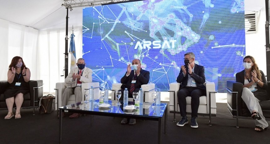 El Gobierno ratificó la decisión de fomentar la industria satelital argentina