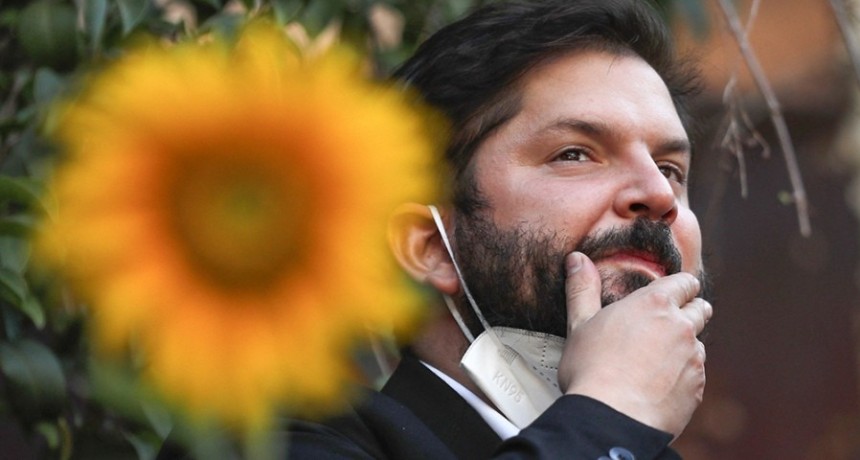 El gabinete de Boric tendrá nueve mujeres, entre ellas la nieta de Salvador Allende