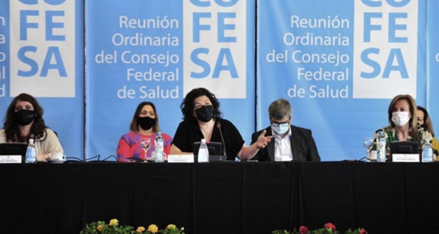 Buscan maximizar la vacunación y las recomendaciones para la vuelta a clases