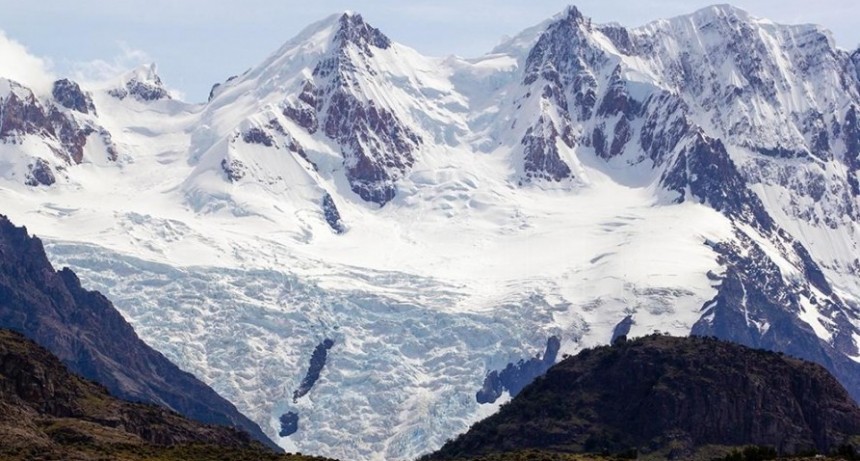 Operativo de rescate de un escalador tras una avalancha en El Chaltén