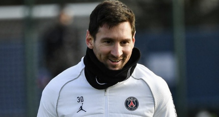 Messi regresa hoy a la titularidad ante Niza por la Copa de Francia