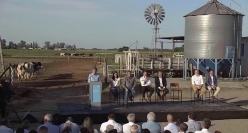 El Gobierno confirmó subsidios de entre $ 10 y $ 15 por litro para tambos