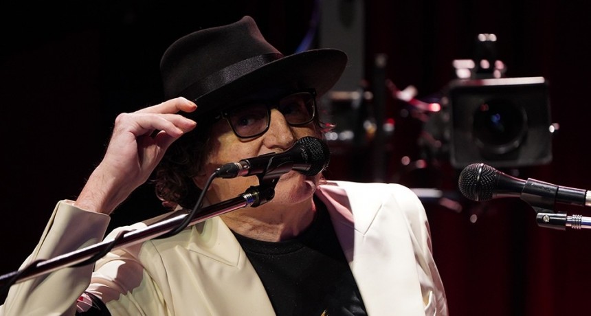 Charly García, León Gieco y La Renga firman en contra del desfinanciamiento del Inamu