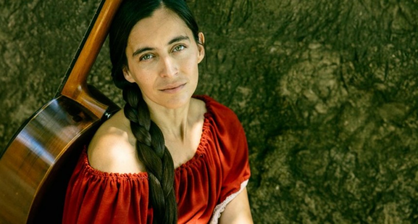 Clara Bertolini acerca a Cosquín las danzas folclóricas con pulso feminista