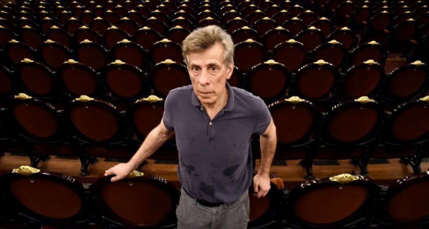 Despidieron al director musical del Colón, Latham-Koenig, denunciado por abuso a menores