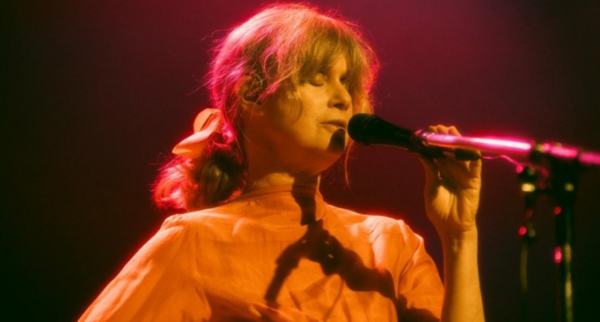 Juana Molina vuelve con “canciones a las que el vivo hace crecer”