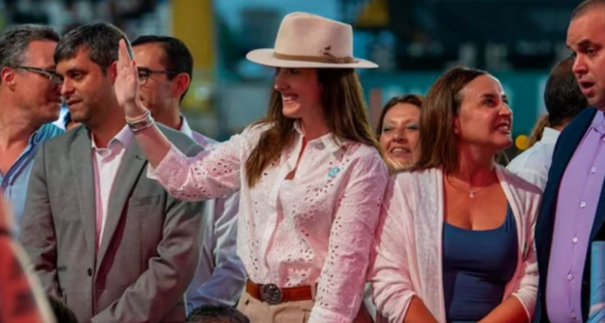 Entre gauchos y folklore, Victoria Villarruel se declaró cordobesa en Jesús María