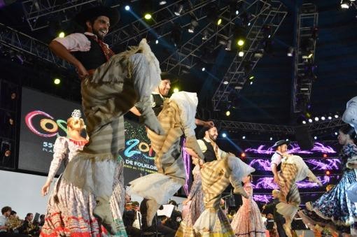 Un Cosquín más ordenado y con alto nivel artístico, pero con menos público
