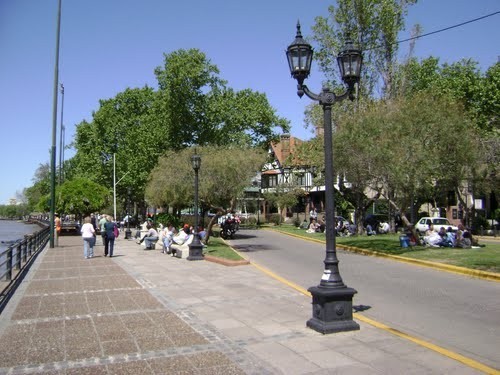 Se espera otra jornada agobiante con probabilidad de chaparrones y tormentas en Capital y GBA