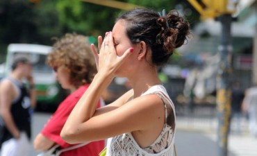 Un día caluroso con probabilidad de tormentas en Capital y conurbano