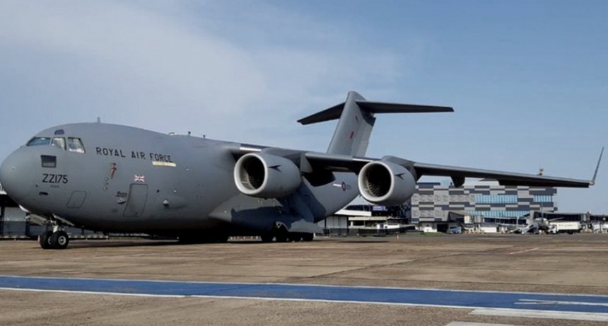 Argentina se quejó ante Bolsonaro por los vuelos militares británicos entre Brasil y Malvinas