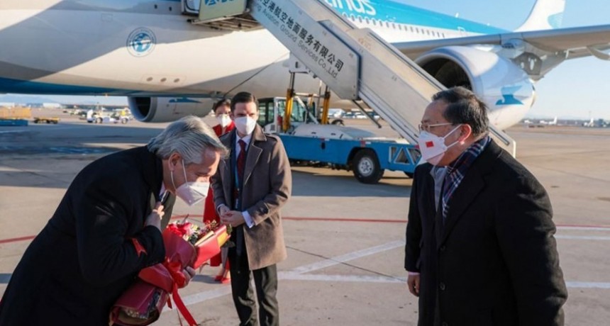 El Presidente está en China con una agenda destinada a afianzar la relación bilateral