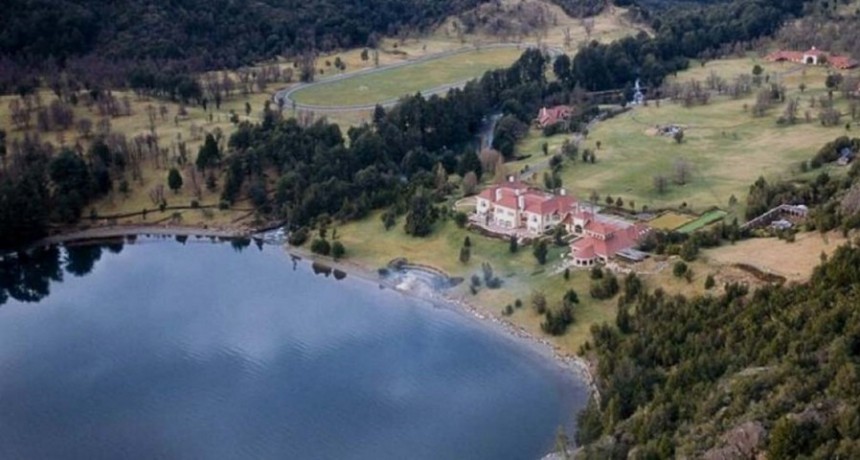 Denuncian a personal de Lewis por privación ilegal de libertad, piratería y sedición