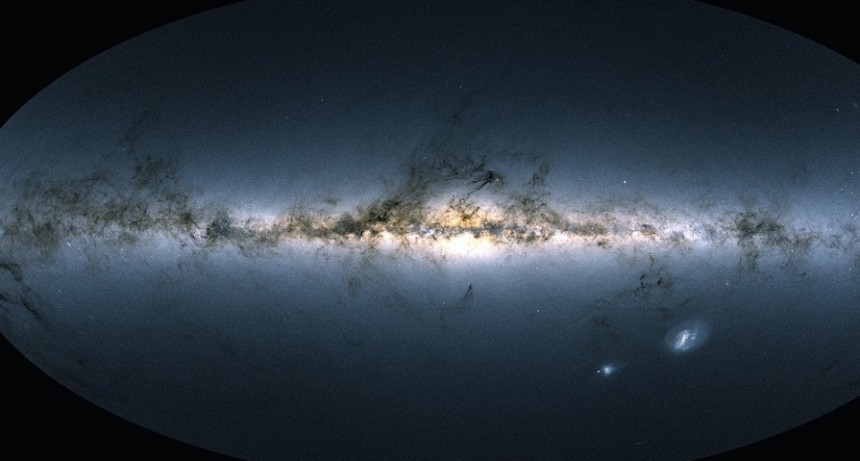 El Telescopio Webb captó por primera vez imágenes de estrella de la constelación Osa Mayor