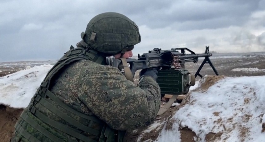 Biden se obstina con que Rusia invadirá a Ucrania y Moscú expulsa a diplomático de EEUU