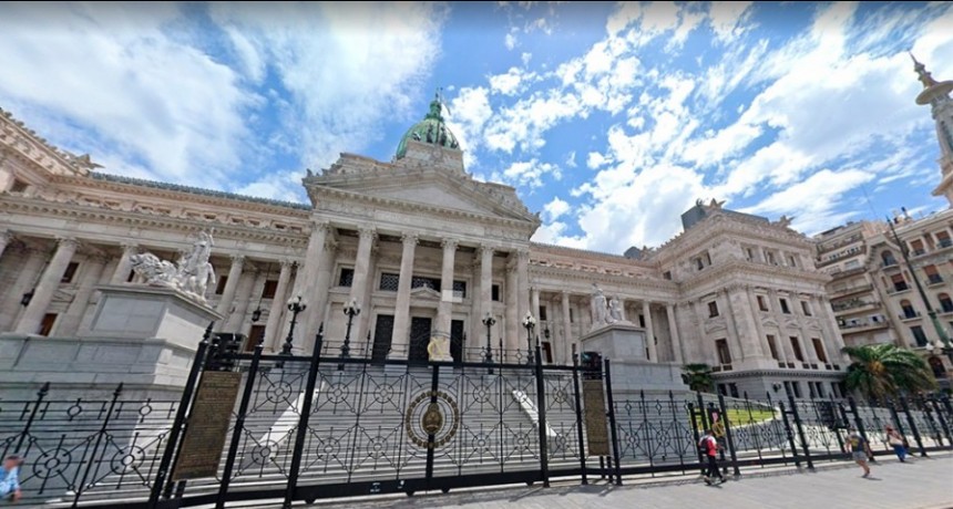 La Bicameral de Inteligencia citó a un exfuncionario de la AFI y al juez Carzoglio