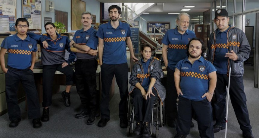 Korovsky parodia la corrección política con fines marketineros en «División Palermo»