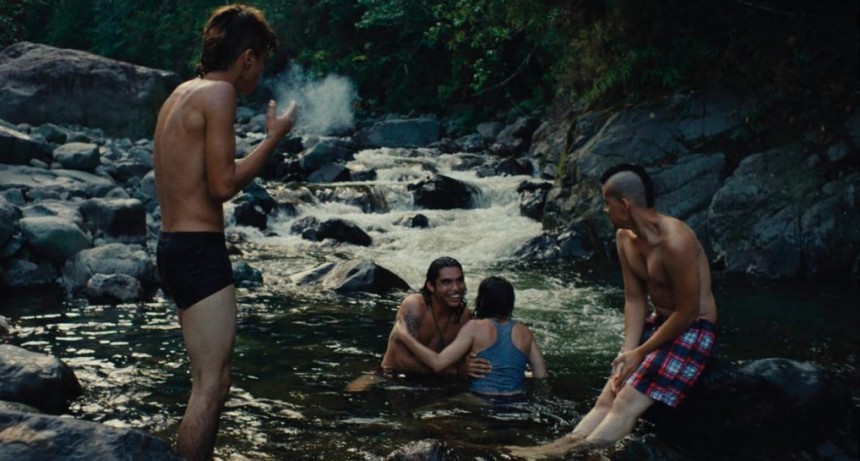 Con una muestra fotográfica y un show en vivo abre el Festival Cannábico