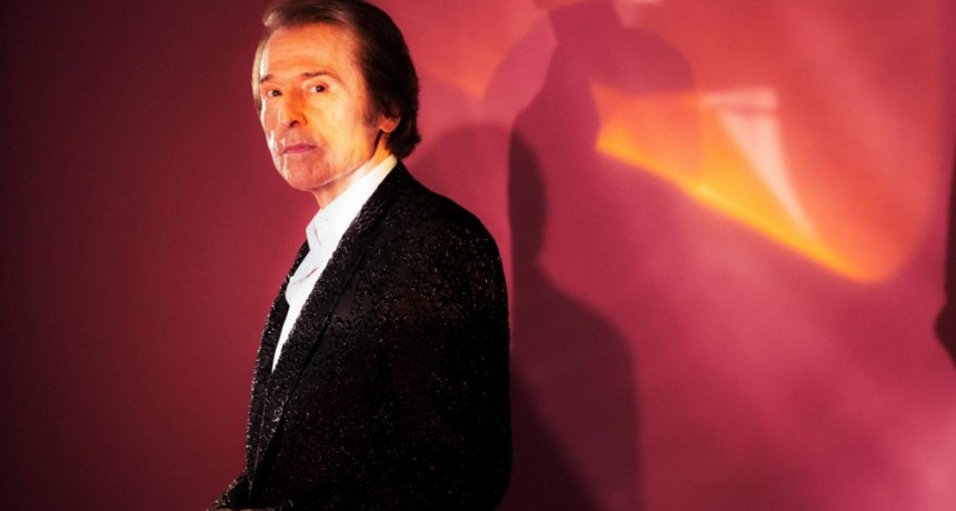 Raphael: un regreso para cantar “Victoria” con “letras maravillosas y músicos de verdad”