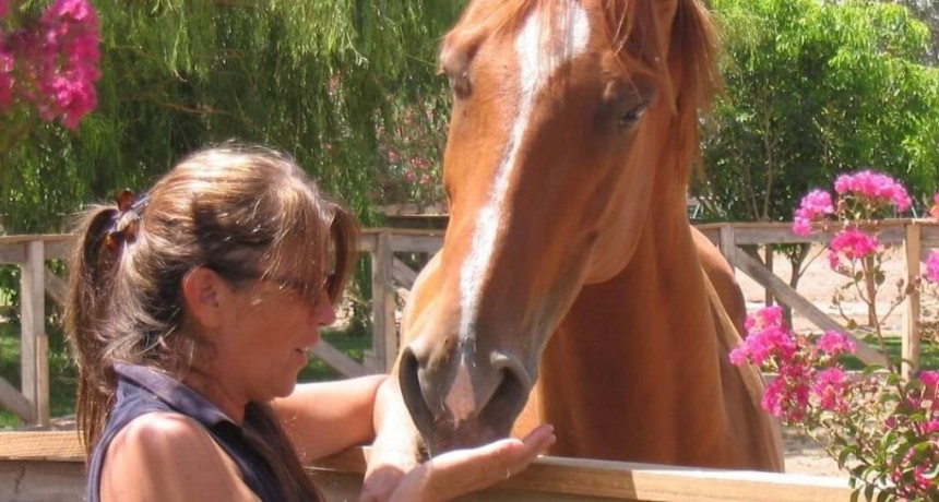 Del salto ecuestre a la equinoterapia: “A los caballos hay que agradecerles, son seres fantásticos”