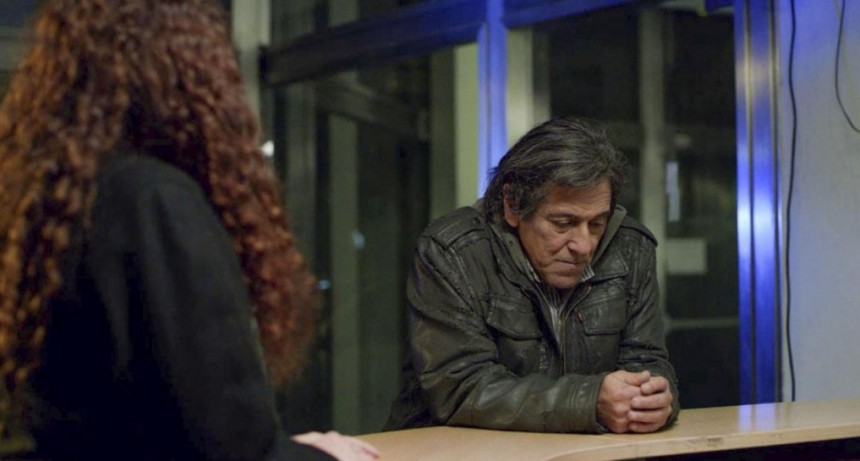 Un crimen en una oficina que saca a la luz las miserias de sus empleados