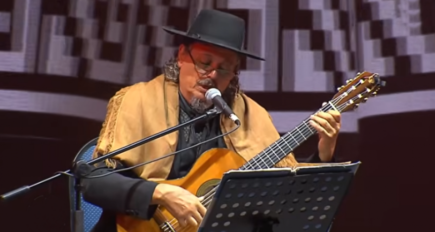 Adri&aacute;n Maggi, el custodio del canto surero que hizo latir el coraz&oacute;n de Cosqu&iacute;n y reafirm&oacute; la fuerza de la tradici&oacute;n