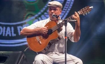 El trovador Chaqueño Coqui Ortiz presenta “Yo tengo unos amigos”