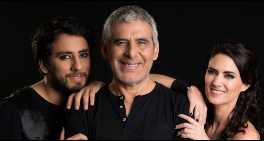 Peteco Carabajal toca en Buenos Aires y parte a Europa con su trío 