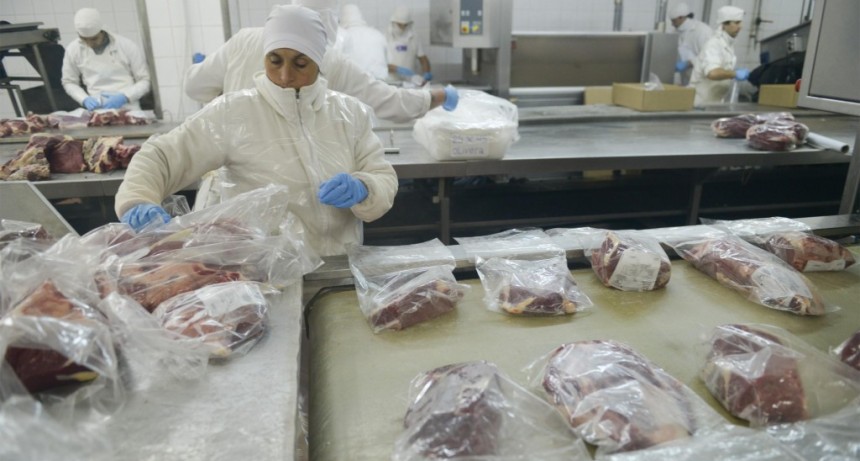 Extienden el plazo para que frigoríficos notifiquen el incumplimiento de la cuota Hilton