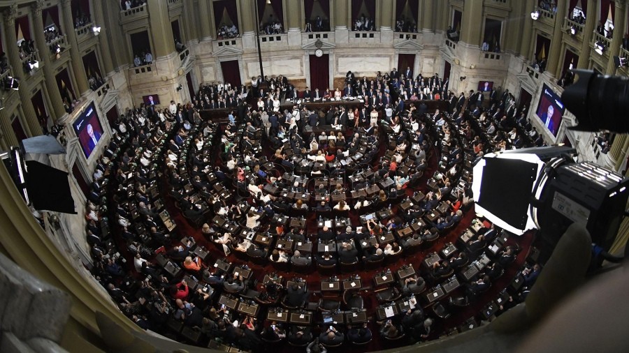 Fernández abre el 140° período de sesiones en una asamblea envuelta en expectativas