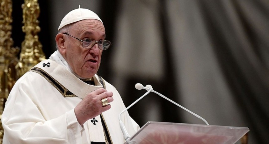 Francisco agradeció a Polonia por recibir a los ucranianos 