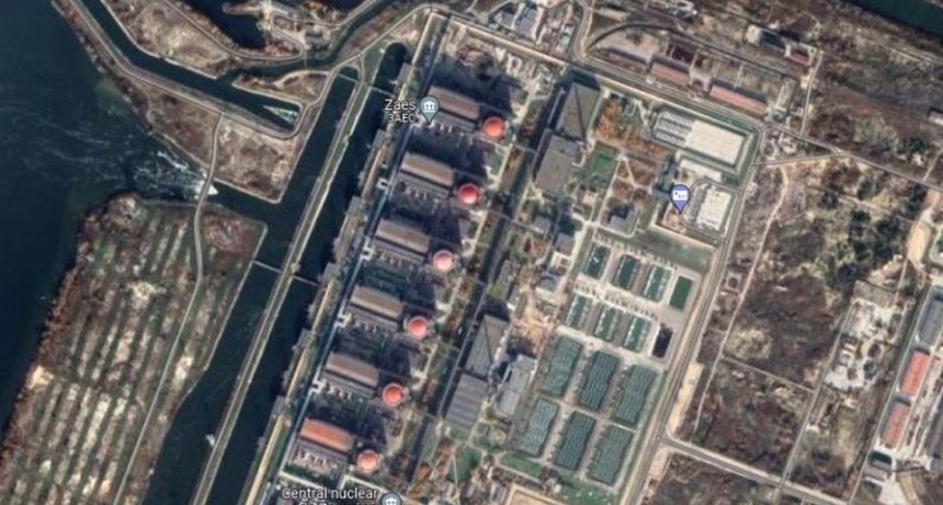 Tropas rusas rodean en Ucrania la central nuclear más grande de Europa