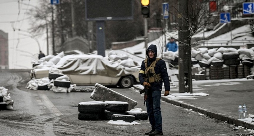 Ucrania confirmó la toma de Jerson, mientras profundizan los bombardeos en Kiev y Jarkov