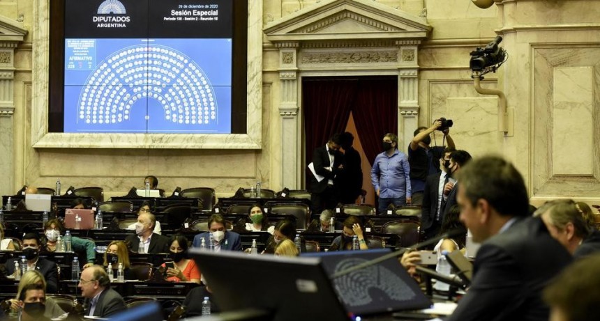 El proyecto del acuerdo con el FMI llega al Congreso y el oficialismo traza plan para el debate