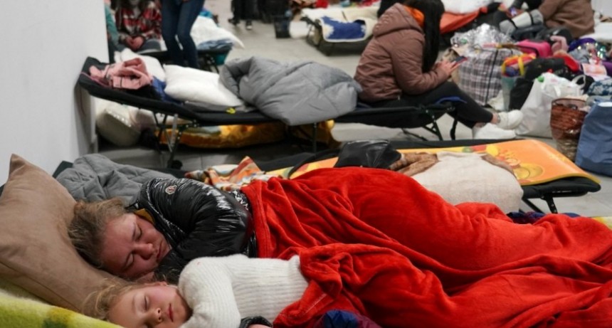 Postergan la evacuaci&oacute;n: Ucrania y Rusia se acusan de incumplir el alto el fuego