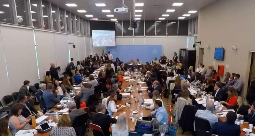 Se firmó el dictamen del proyecto del acuerdo con el FMI