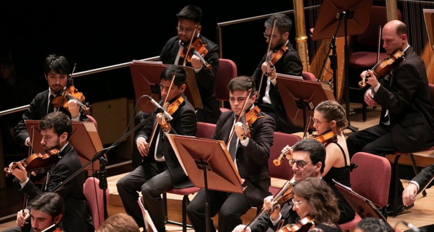 La Orquesta Sinfónica Nacional interpreta a Mozart, Beethoven y Chaikovski