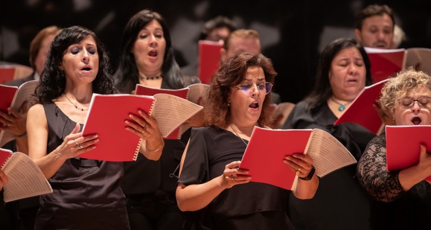 Bach: pasión, muerte y resurrección, por el Coro Polifónico Nacional y el Coro Nacional de Niños