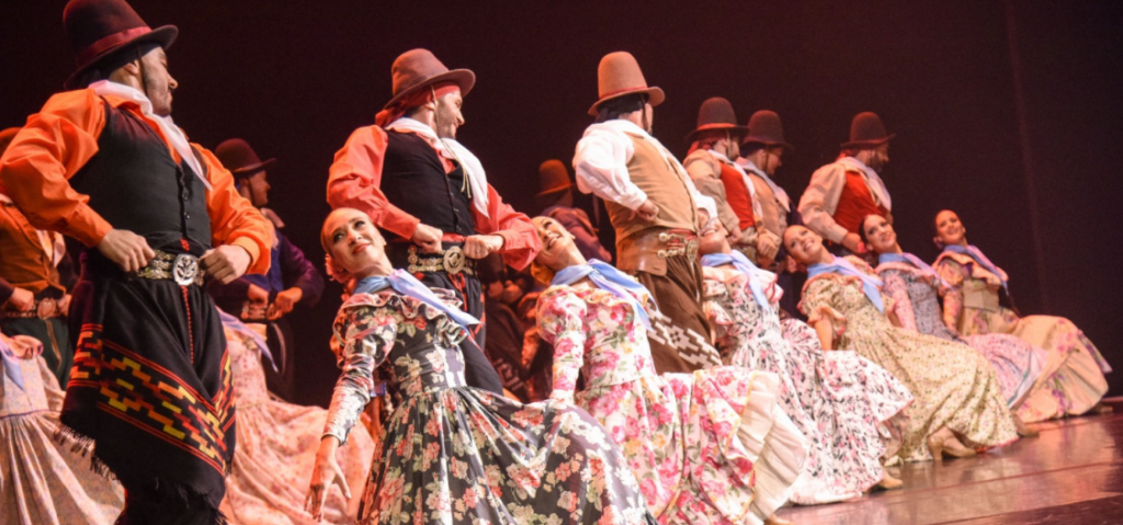 El Ballet Folklórico Nacional rinde homenaje a Norma Viola y Santiago Ayala