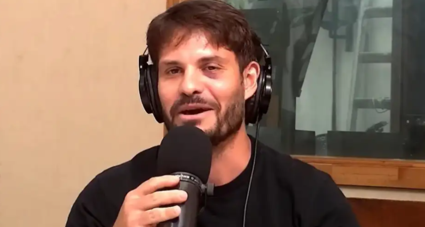 Ataque homof&oacute;bico al periodista Lucas Rom&aacute;n: lo golpearon al salir de la radio