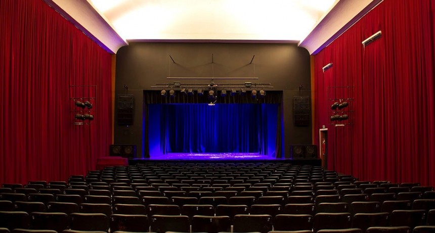 Karina Beorlegui y Federico Mizrahi protagonizan este viernes Tango en la Terraza