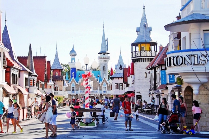 Realizarán obras de infraestructura para renovar la República de los Niños