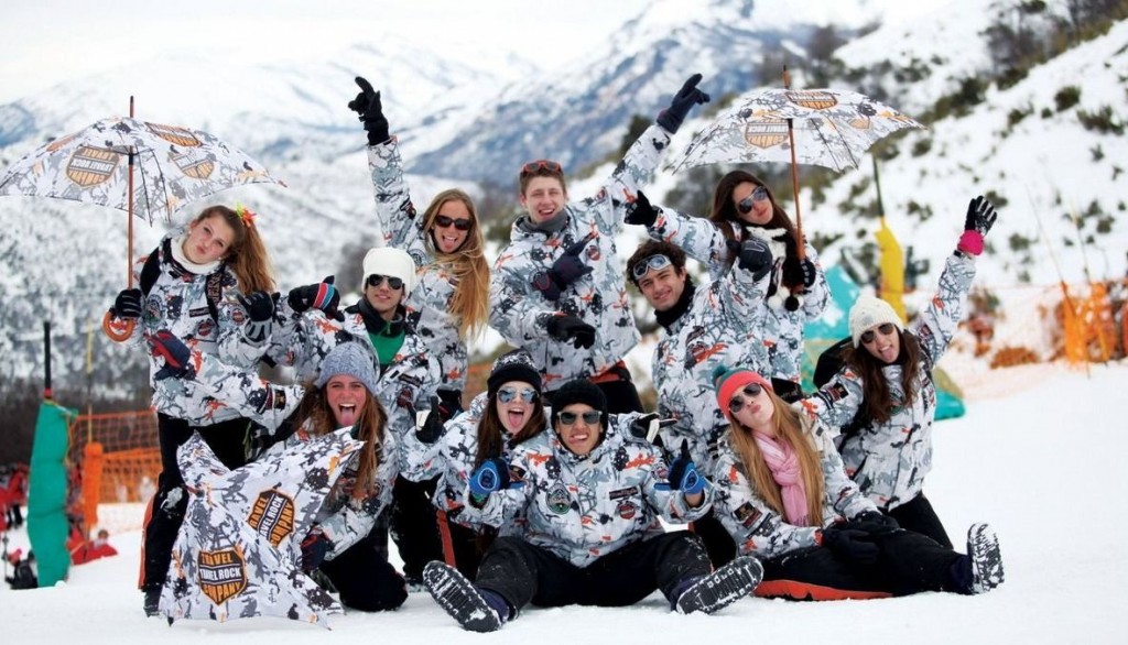 Buscan lanzar la segunda edición de viajes de egresados